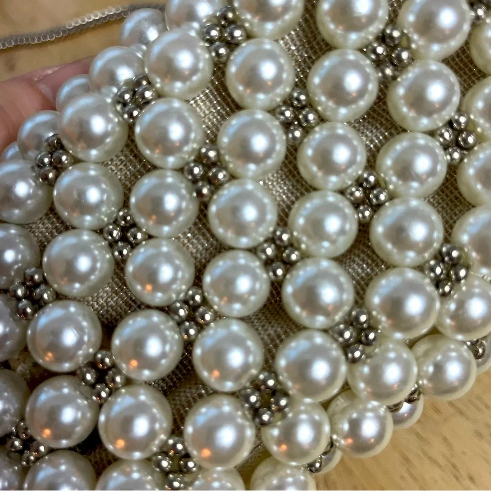 ZARA Bag with White Faux Pearls & Silver Beads Crossbody Handbag! New condition - Picture 3 of 13